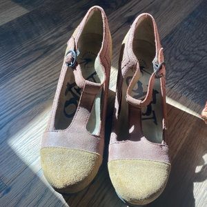 OTBT shoes, size 7. Leather, warm tan and soft clay colored
